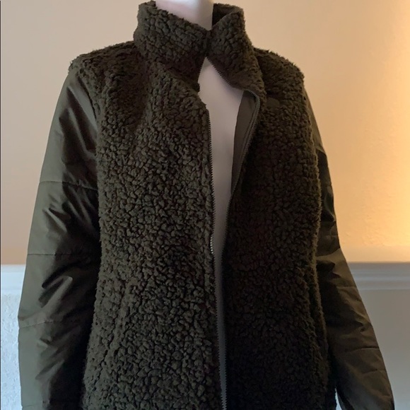 Jacket - Picture 2 of 7